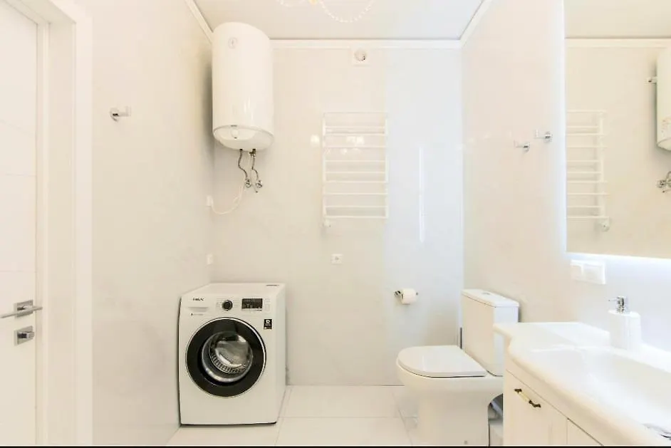 1 Room 50M2 Center Of Obolon Near River Side. Smart Plaza Kyiv Apartment